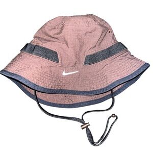 Nike Bucket Hat